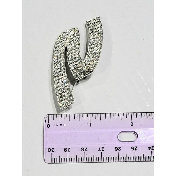 NWOT Estate Signed Napier Ribbon "Z" Rhinestone Brooch Bright Shiny - Picture 6 of 9